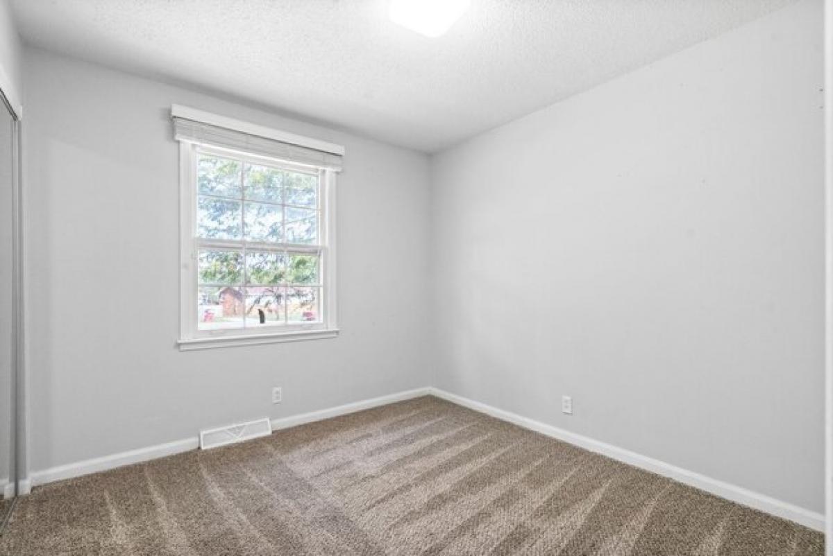 Picture of Home For Sale in Clarksville, Tennessee, United States