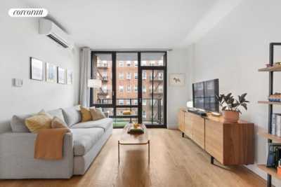 Home For Rent in Brooklyn, New York