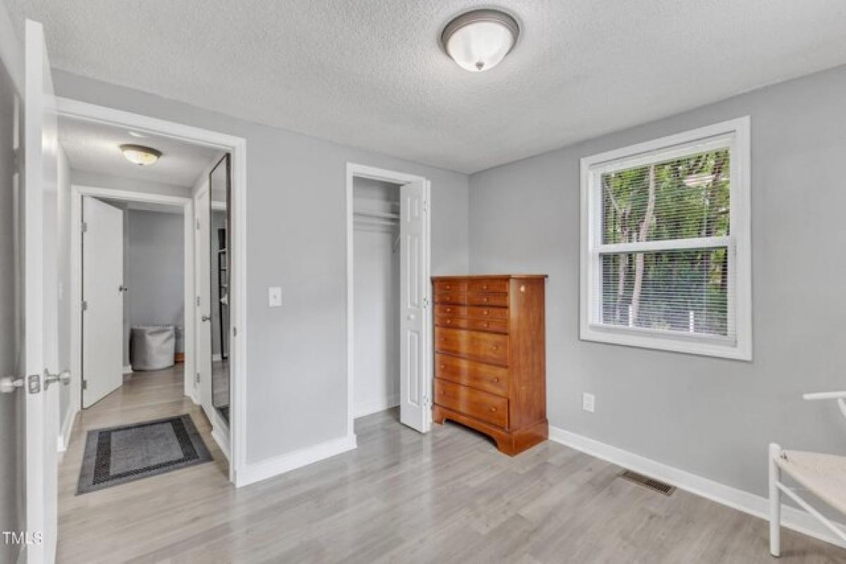 Picture of Home For Sale in Garner, North Carolina, United States