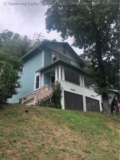 Home For Sale in Charleston, West Virginia
