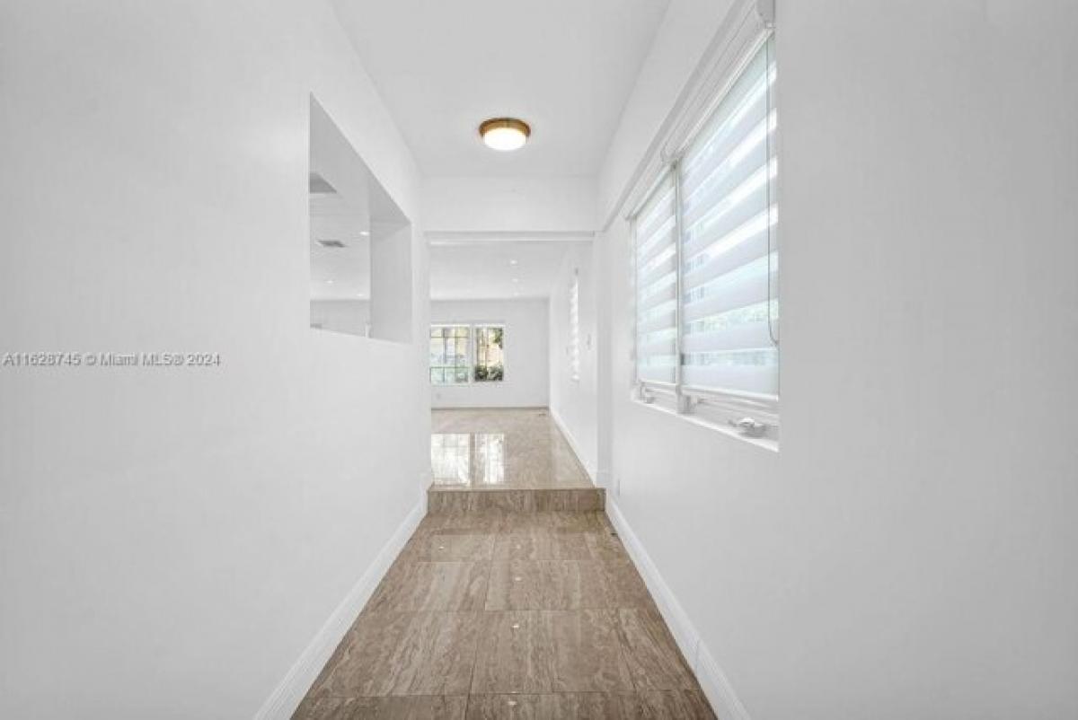 Picture of Home For Sale in Hollywood, Florida, United States