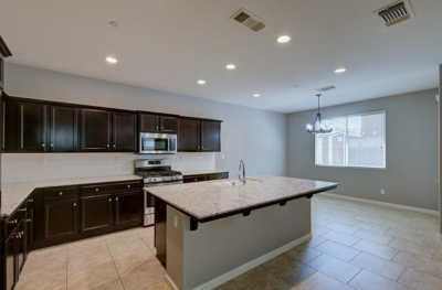 Home For Sale in Clovis, California