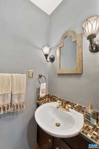 Home For Sale in Charlottesville, Virginia