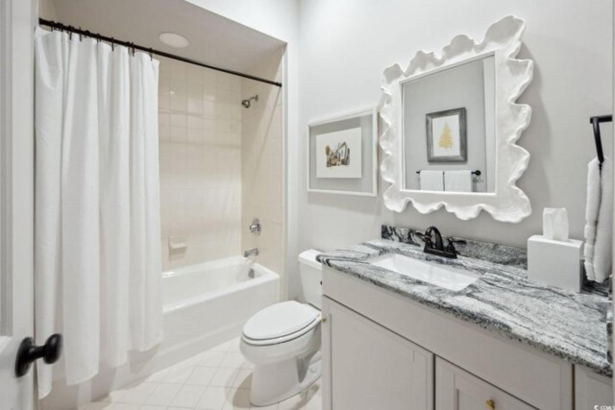 Picture of Home For Sale in Georgetown, South Carolina, United States