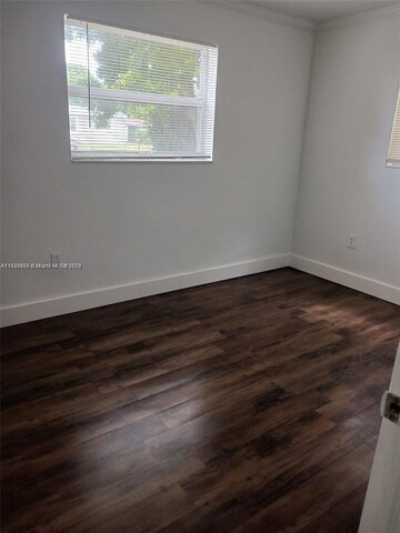 Home For Sale in Lauderhill, Florida