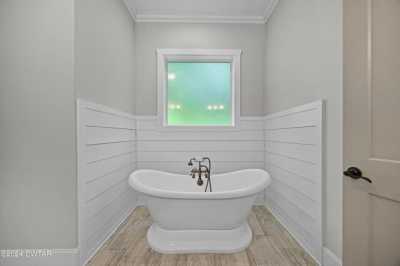 Home For Sale in Jackson, Tennessee