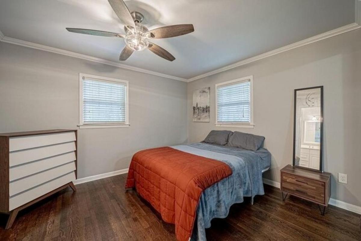 Picture of Home For Sale in Decatur, Georgia, United States