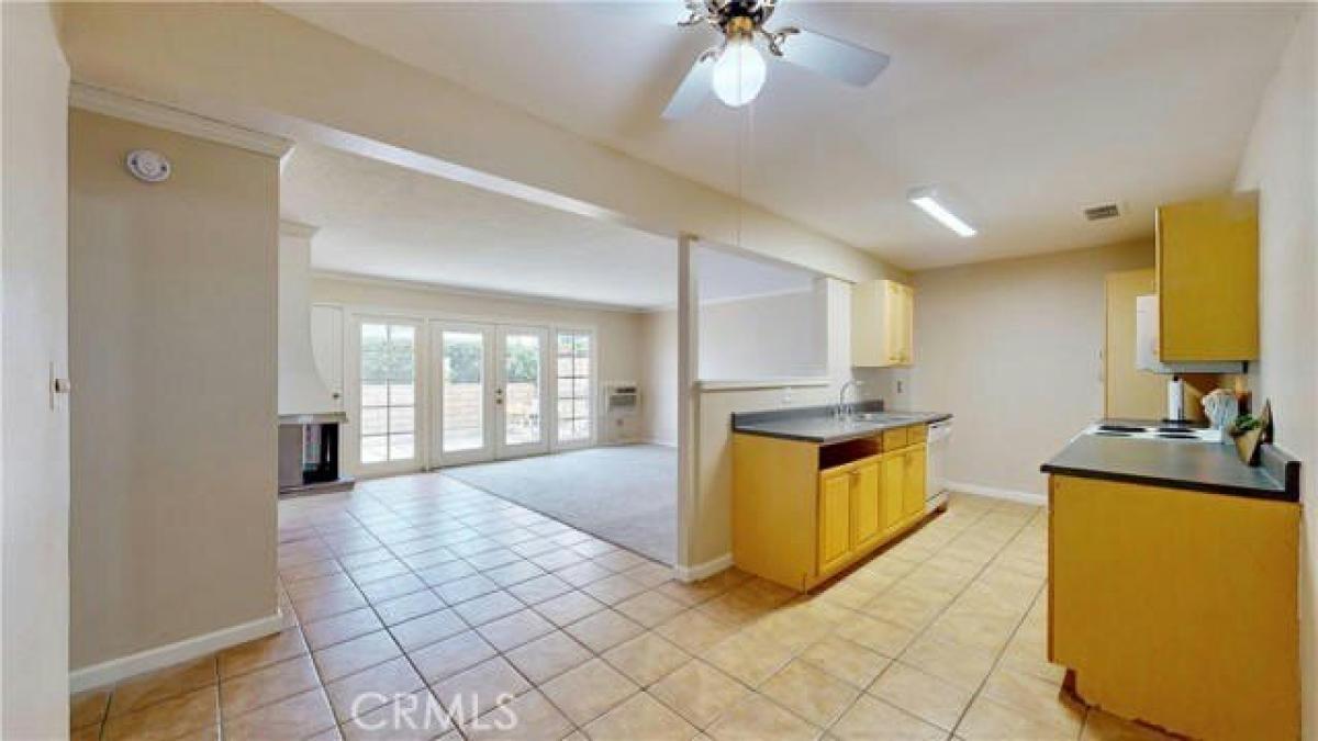 Picture of Home For Sale in Riverside, California, United States