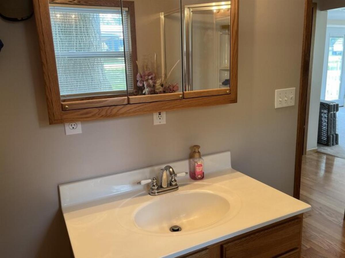 Picture of Home For Sale in Gladwin, Michigan, United States