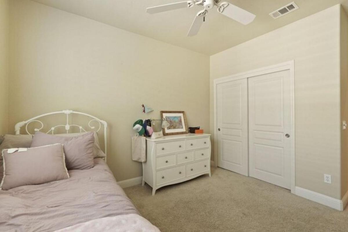 Picture of Home For Sale in Lodi, California, United States