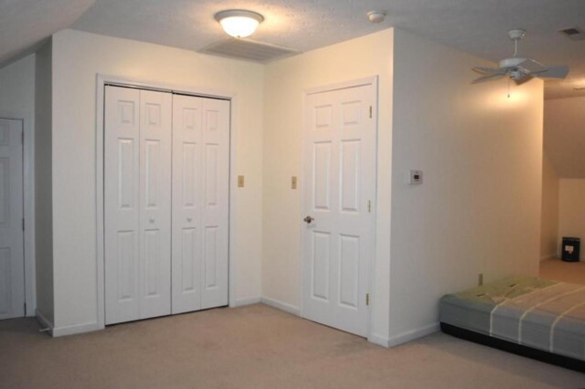 Picture of Home For Sale in Huntington, West Virginia, United States