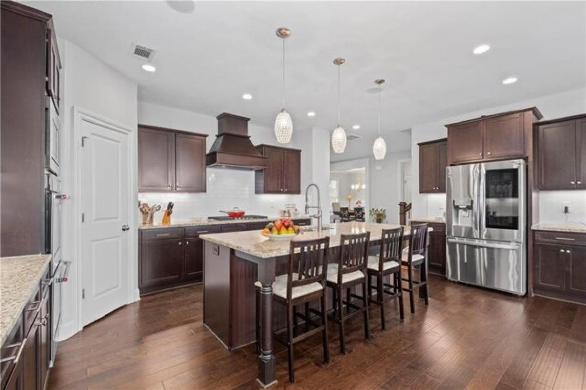 Picture of Home For Sale in Smyrna, Georgia, United States