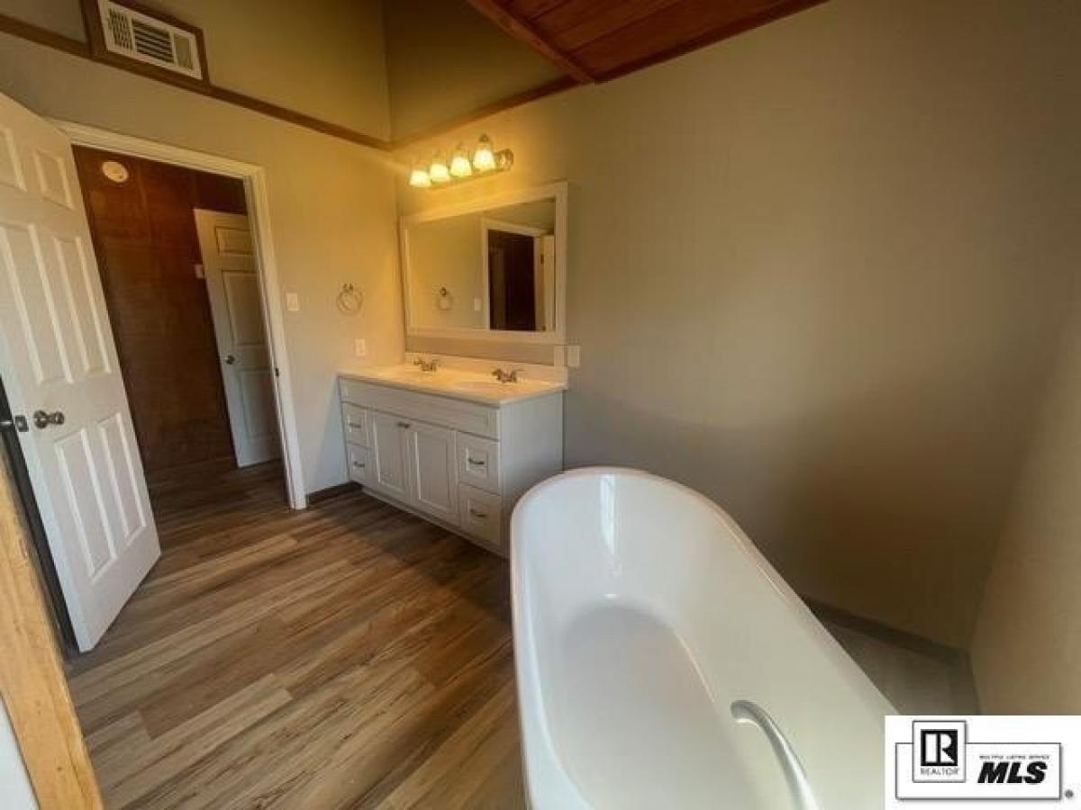 Picture of Home For Sale in West Monroe, Louisiana, United States