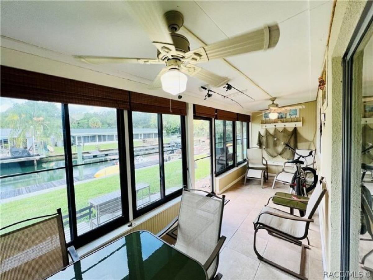 Picture of Home For Sale in Crystal River, Florida, United States