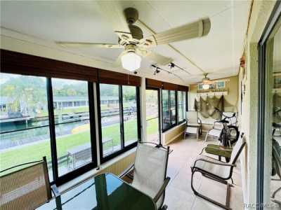 Home For Sale in Crystal River, Florida