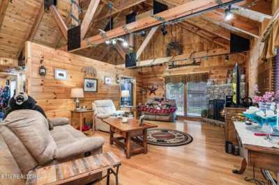 Home For Sale in Jamestown, Tennessee