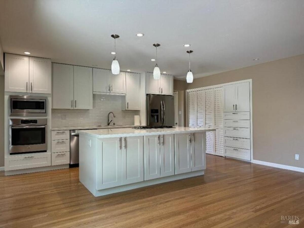 Picture of Home For Sale in Santa Rosa, California, United States