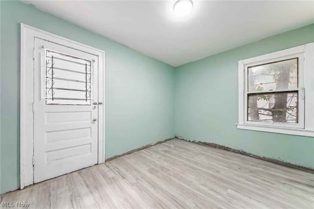 Picture of Home For Sale in Cleveland, Ohio, United States