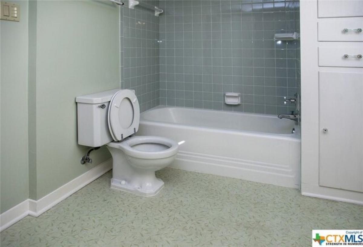 Picture of Home For Sale in Temple, Texas, United States