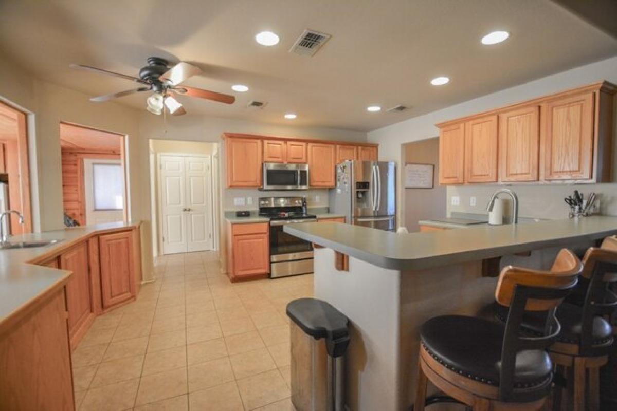 Picture of Home For Sale in Kerrville, Texas, United States