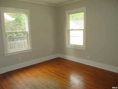 Home For Sale in Peoria, Illinois