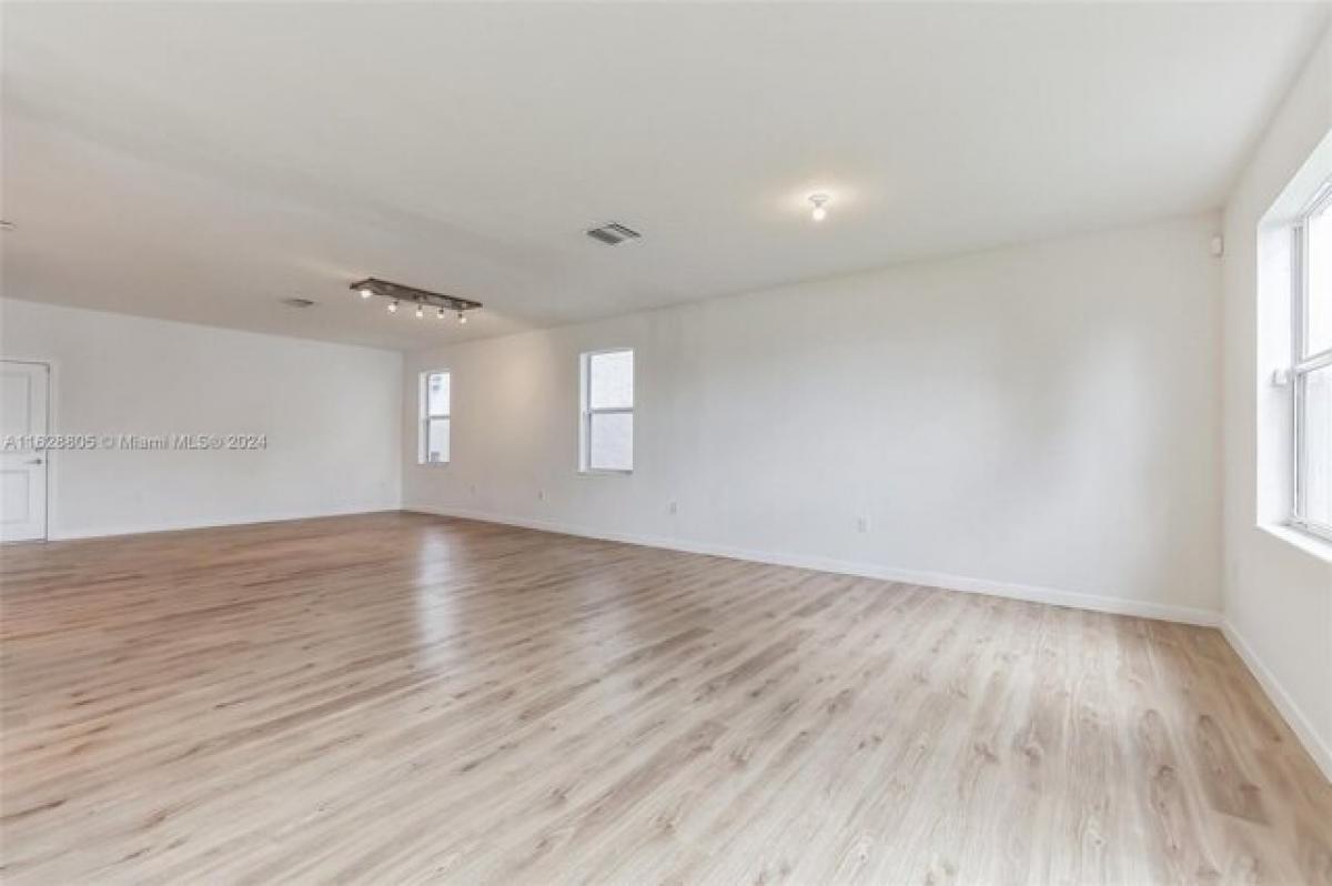 Picture of Home For Sale in Homestead, Florida, United States