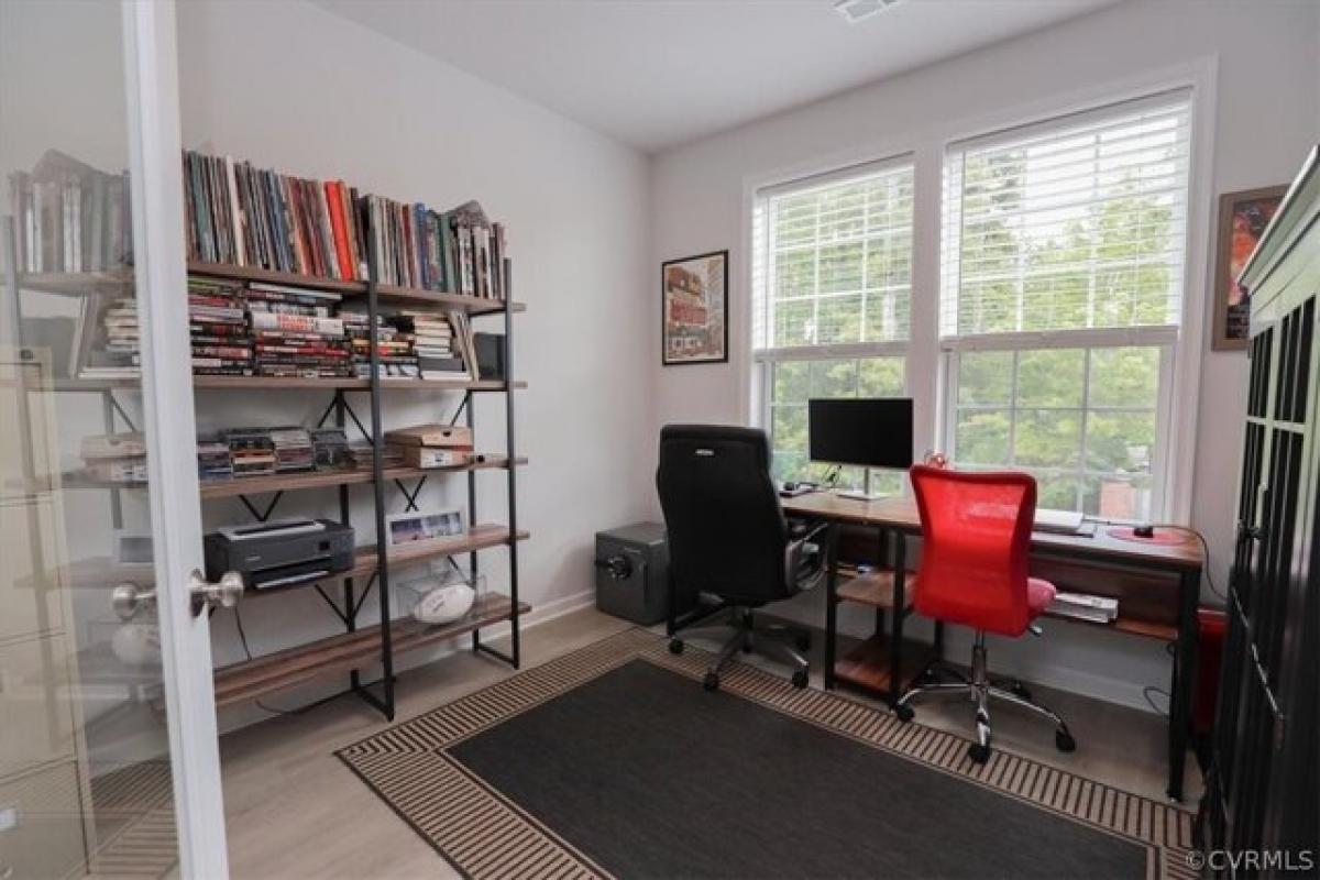 Picture of Home For Sale in Midlothian, Virginia, United States