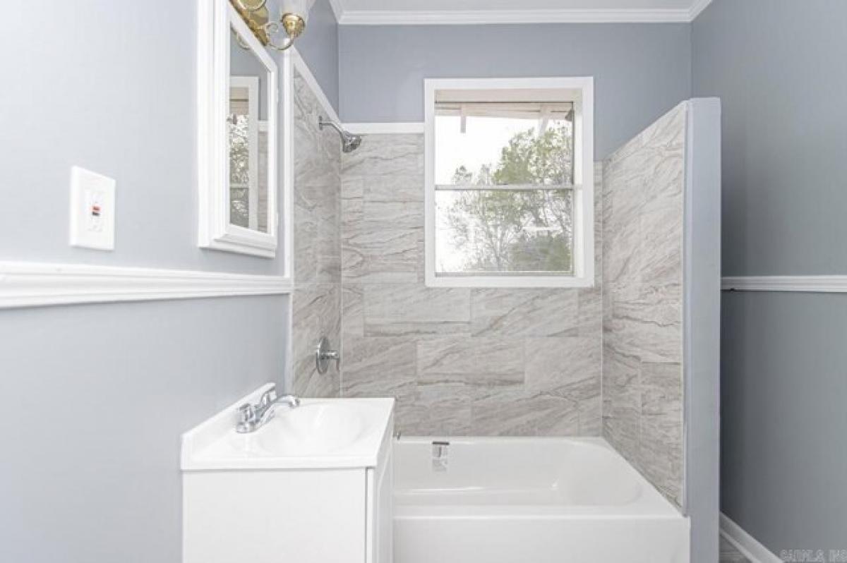 Picture of Home For Sale in North Little Rock, Arkansas, United States