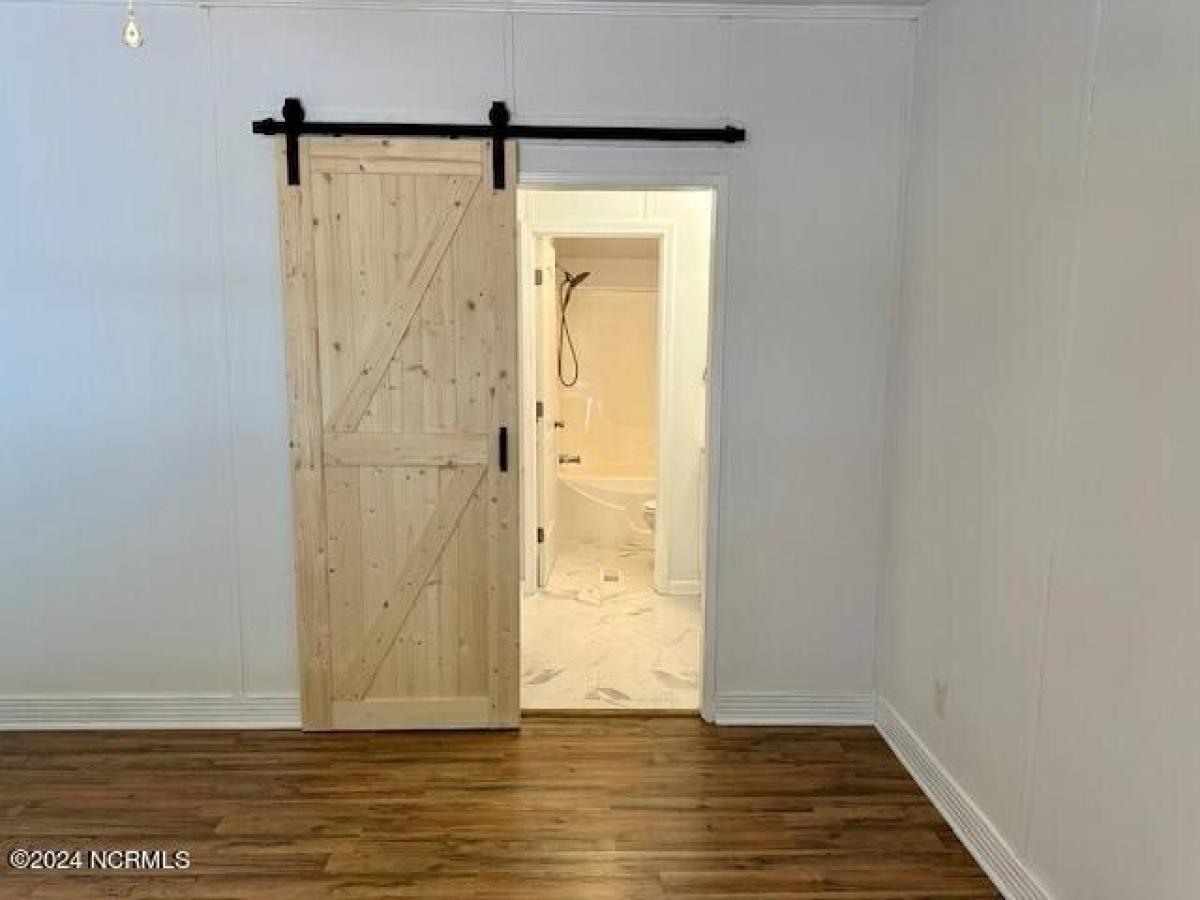 Picture of Home For Sale in Calabash, North Carolina, United States