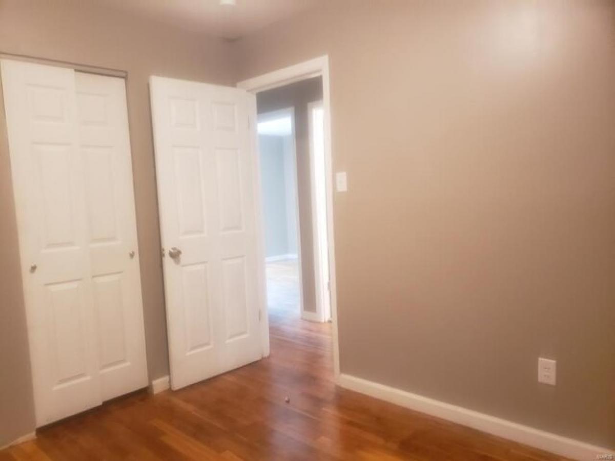 Picture of Home For Sale in Saint Louis, Missouri, United States