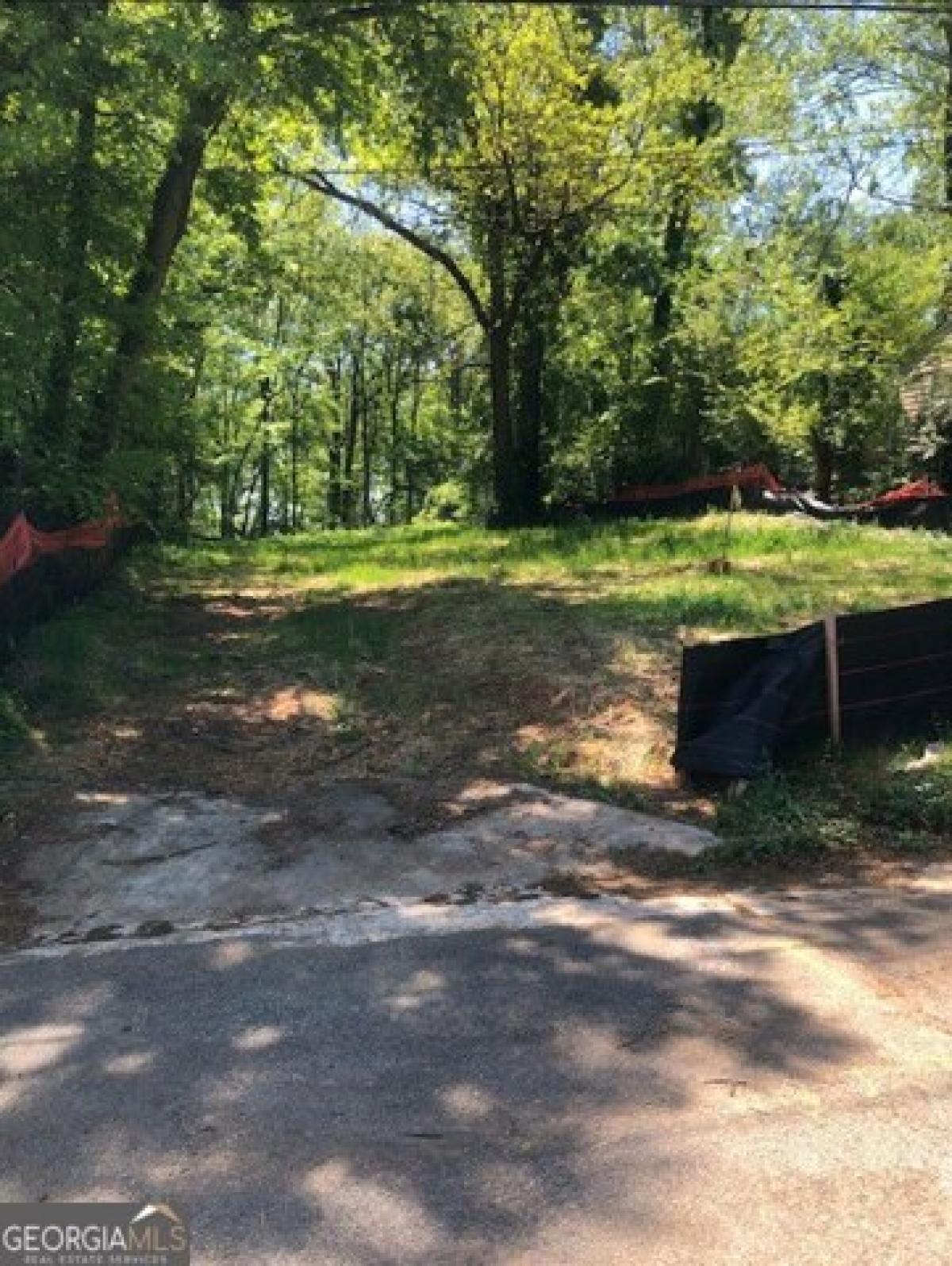 Picture of Residential Land For Sale in Atlanta, Georgia, United States