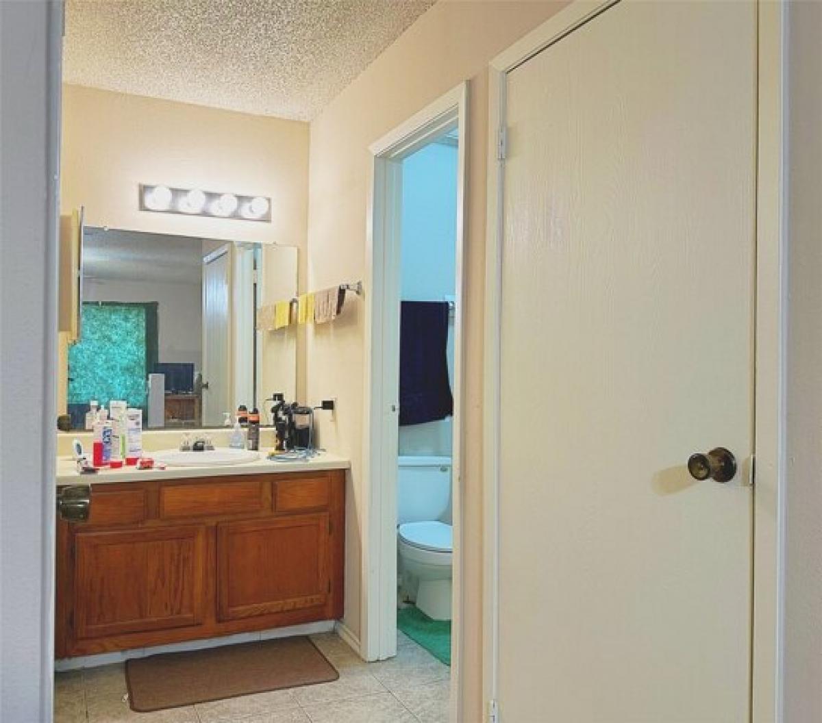 Picture of Home For Sale in Dickinson, Texas, United States