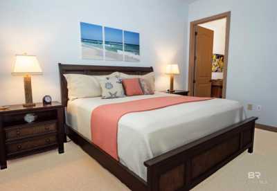 Home For Sale in Gulf Shores, Alabama