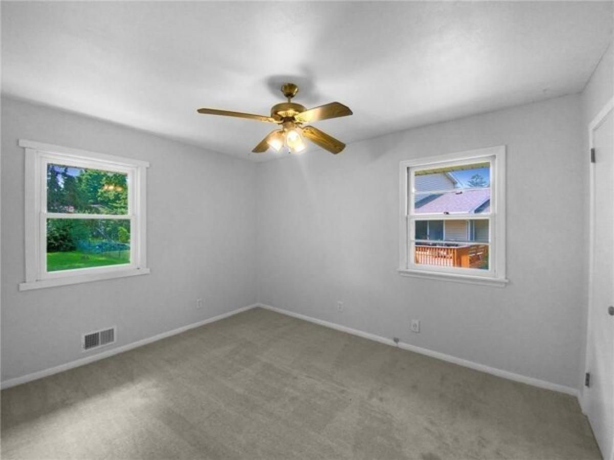 Picture of Home For Sale in Shoreview, Minnesota, United States