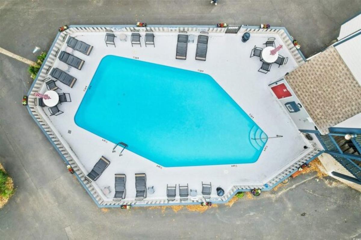 Picture of Home For Sale in North Myrtle Beach, South Carolina, United States