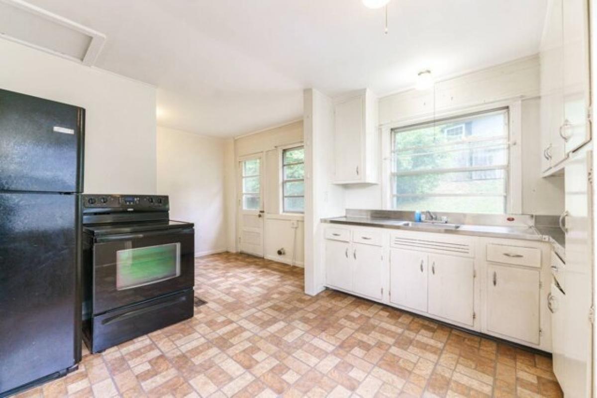 Picture of Home For Sale in Oak Ridge, Tennessee, United States