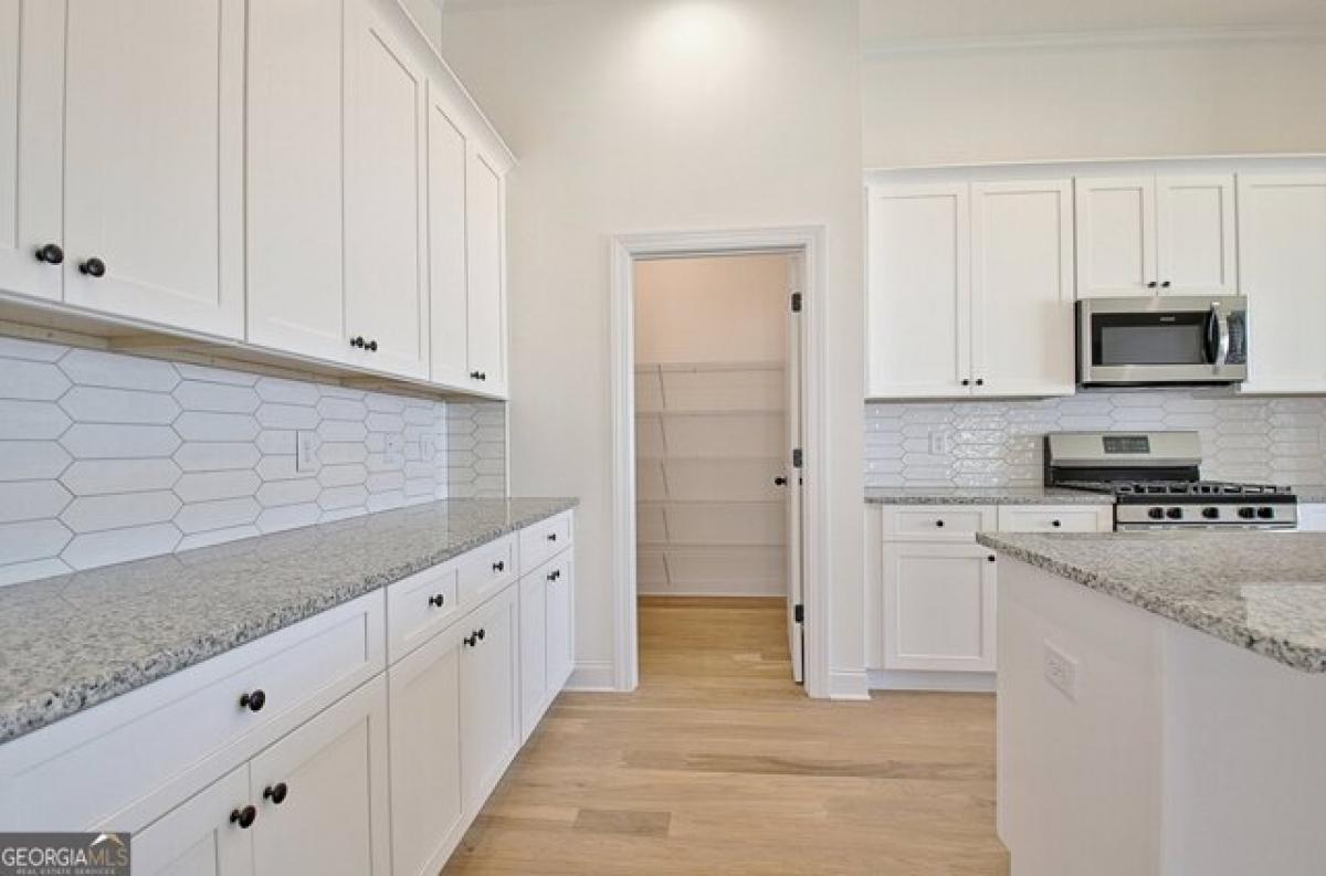 Picture of Home For Sale in Senoia, Georgia, United States