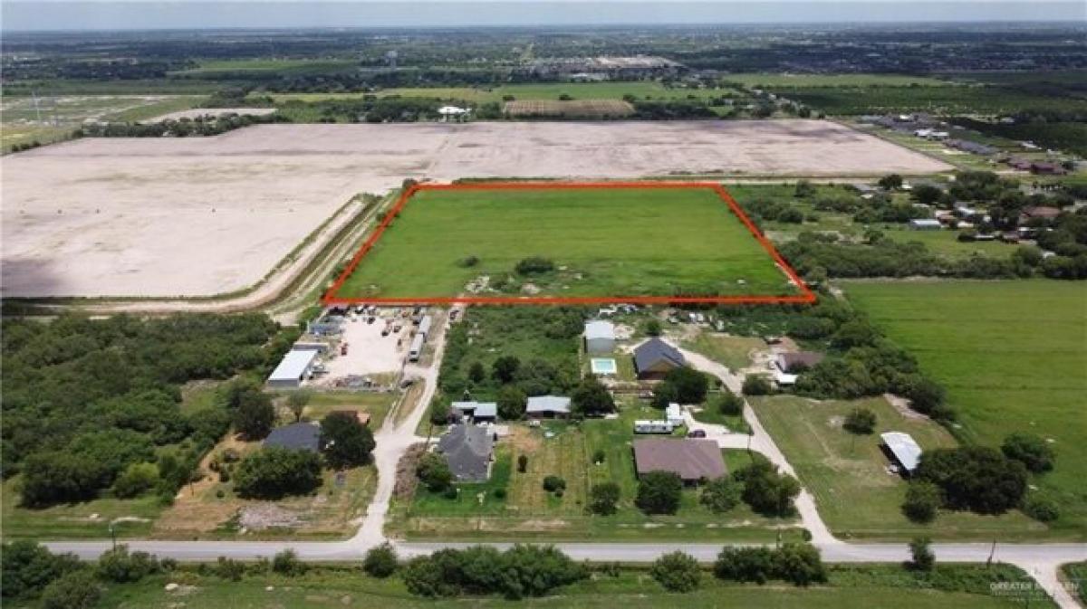 Picture of Residential Land For Sale in Edinburg, Texas, United States