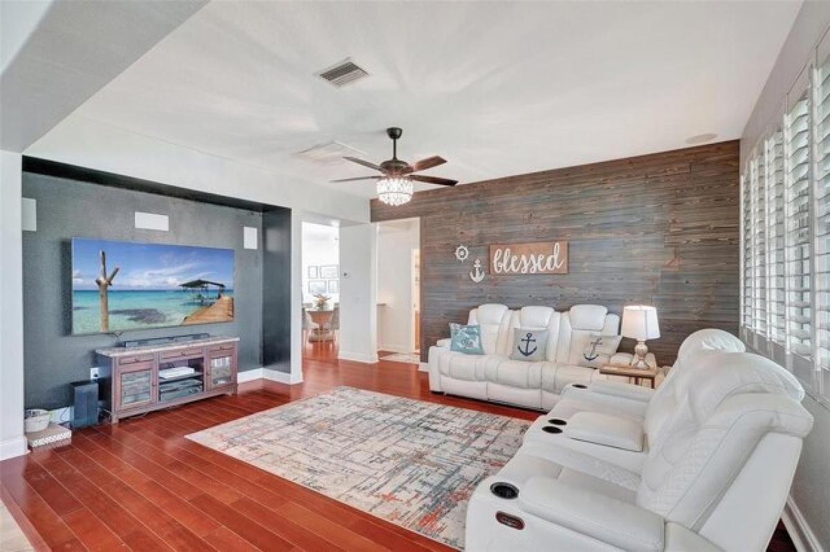 Picture of Home For Sale in Riverview, Florida, United States