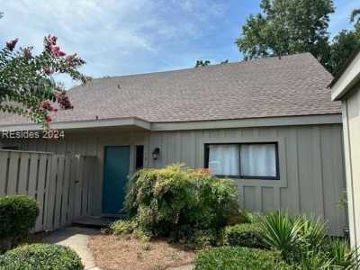 Home For Sale in Hilton Head Island, South Carolina