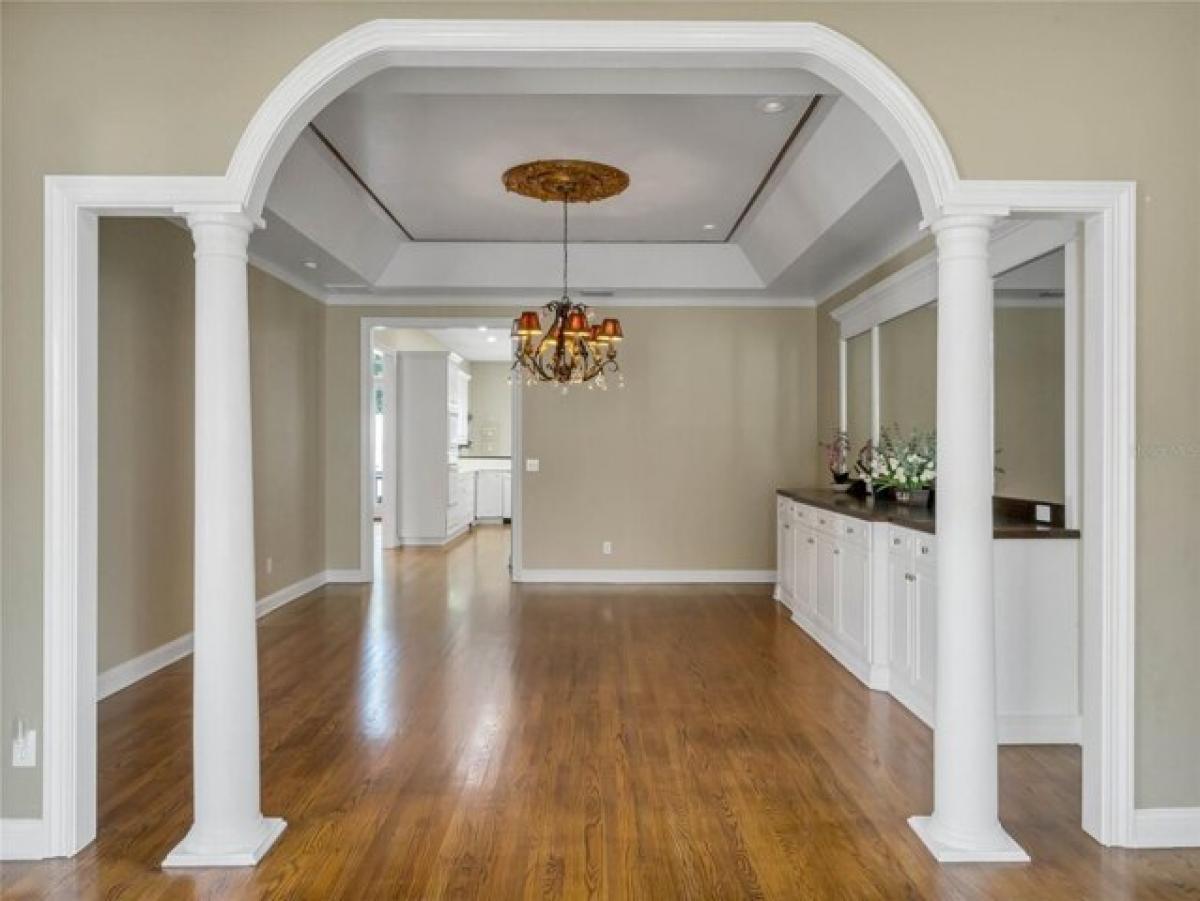 Picture of Home For Sale in Winter Haven, Florida, United States