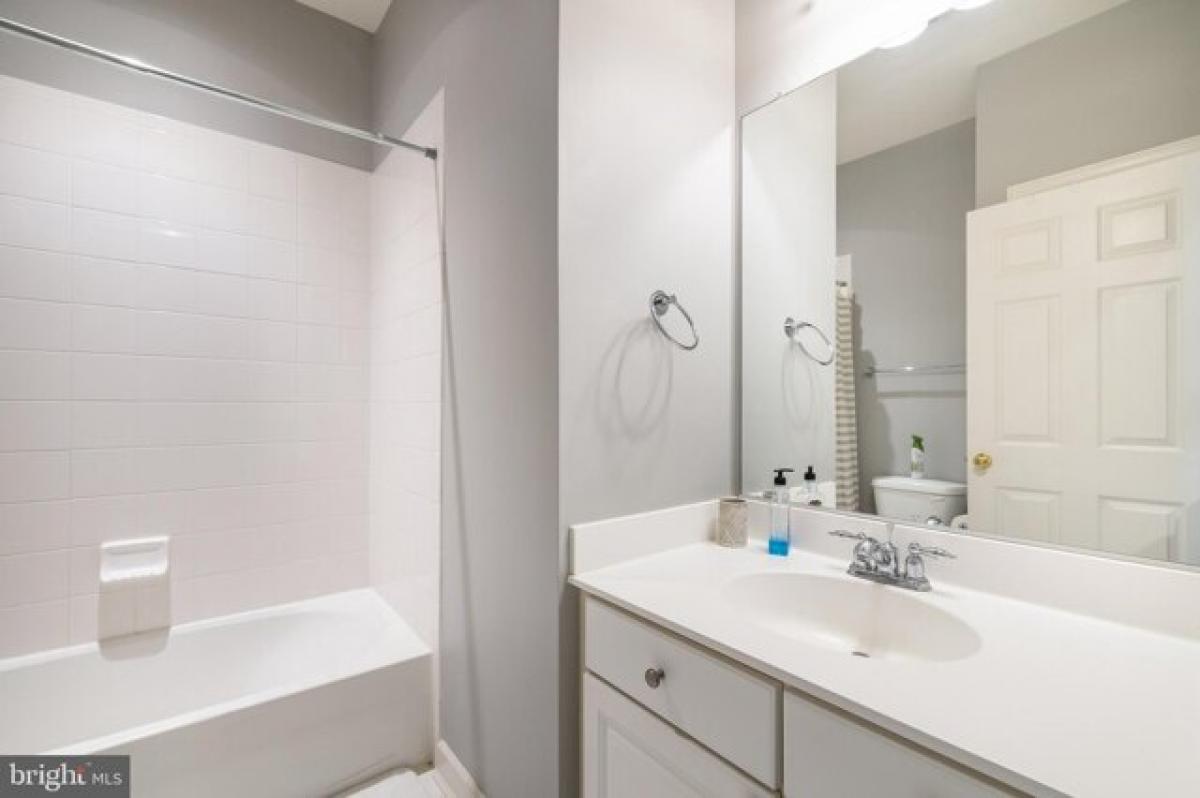 Picture of Home For Sale in Ocean City, Maryland, United States