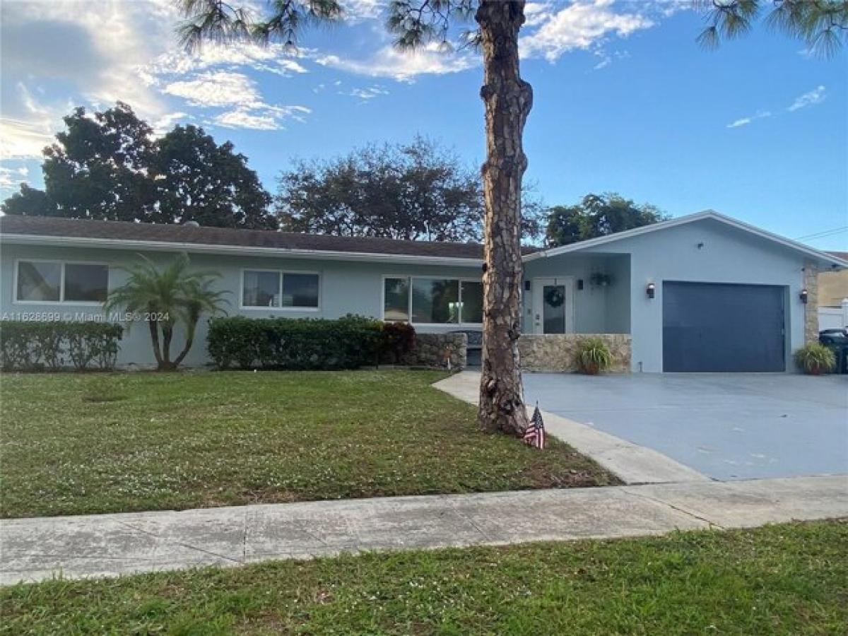 Picture of Home For Sale in Coconut Creek, Florida, United States