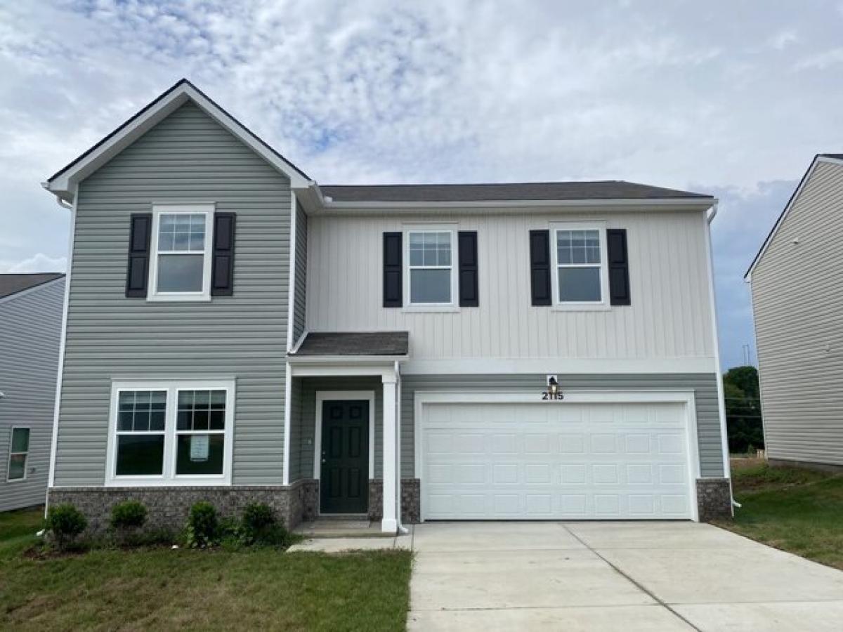 Picture of Home For Sale in Columbia, Tennessee, United States