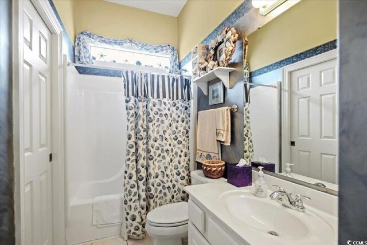 Picture of Home For Sale in North Myrtle Beach, South Carolina, United States