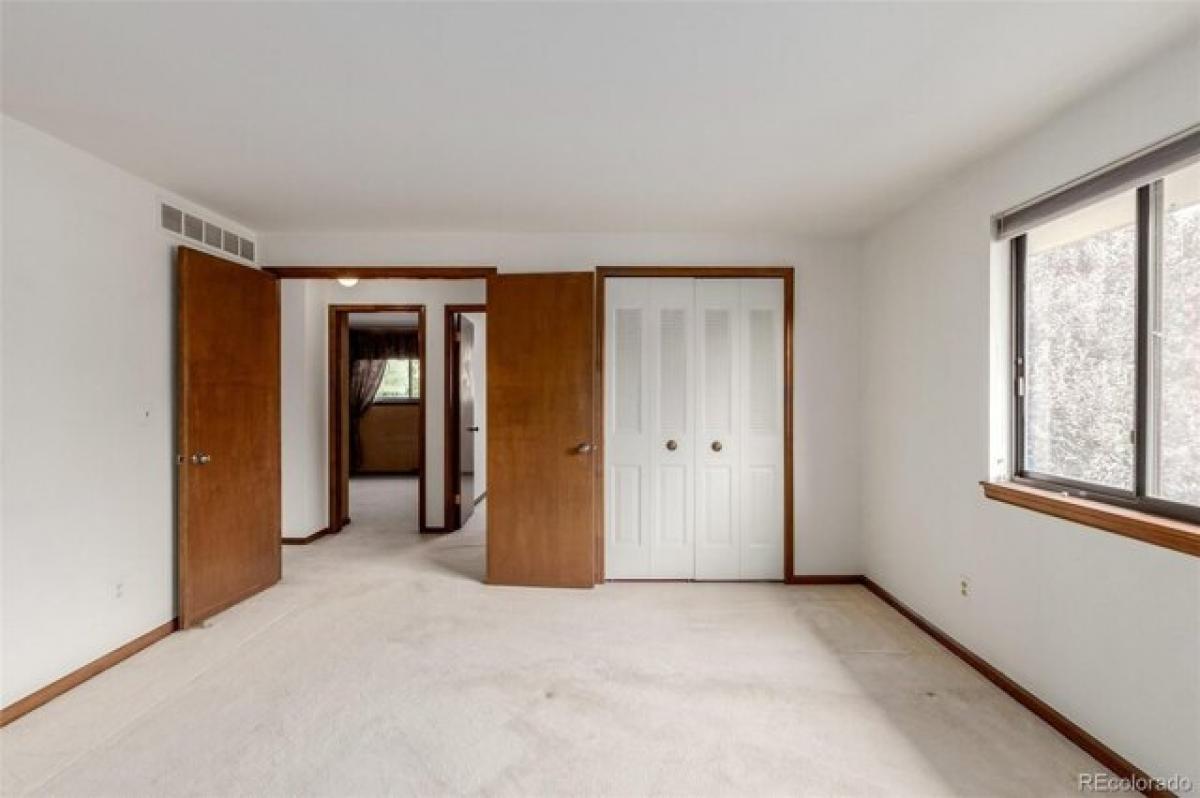 Picture of Home For Sale in Westminster, Colorado, United States