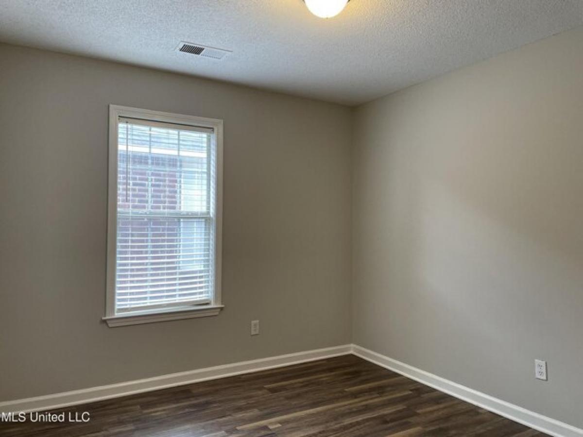 Picture of Home For Sale in Southaven, Mississippi, United States