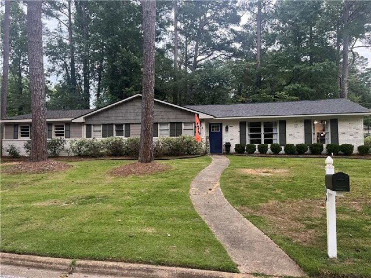 Picture of Home For Sale in Auburn, Alabama, United States