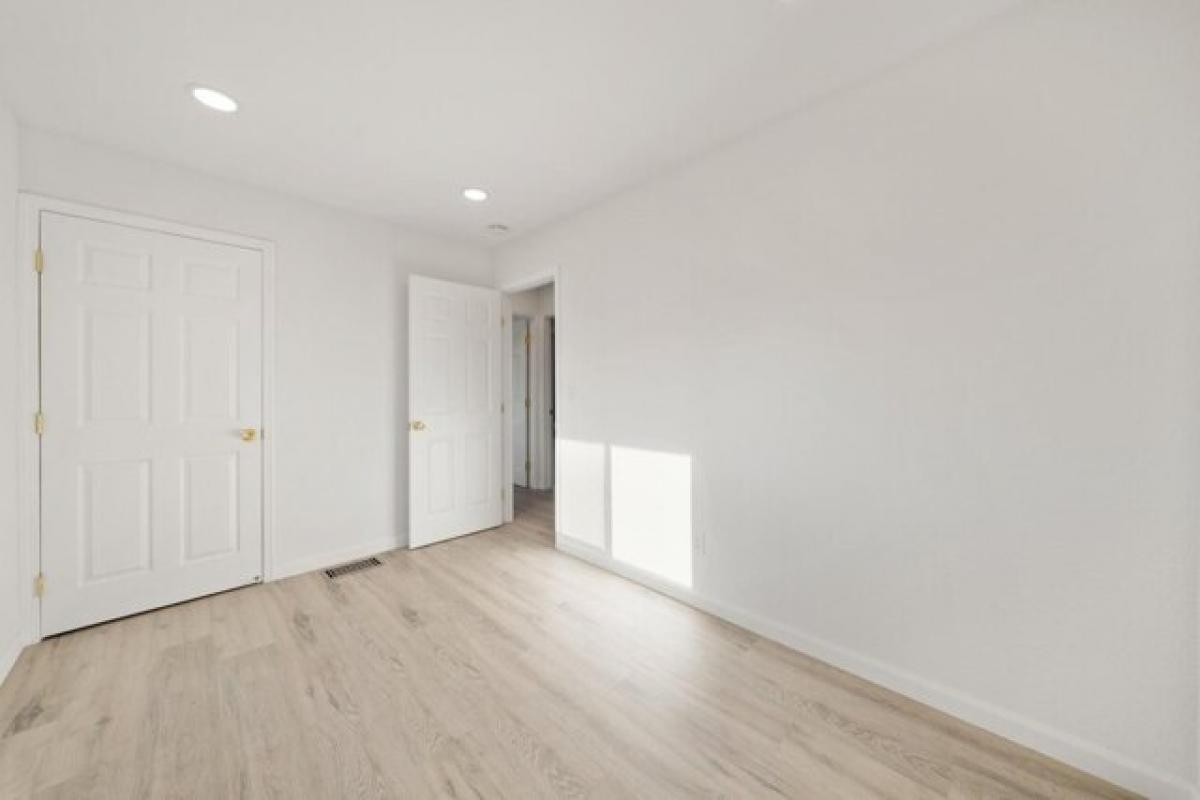 Picture of Home For Sale in Roseville, California, United States