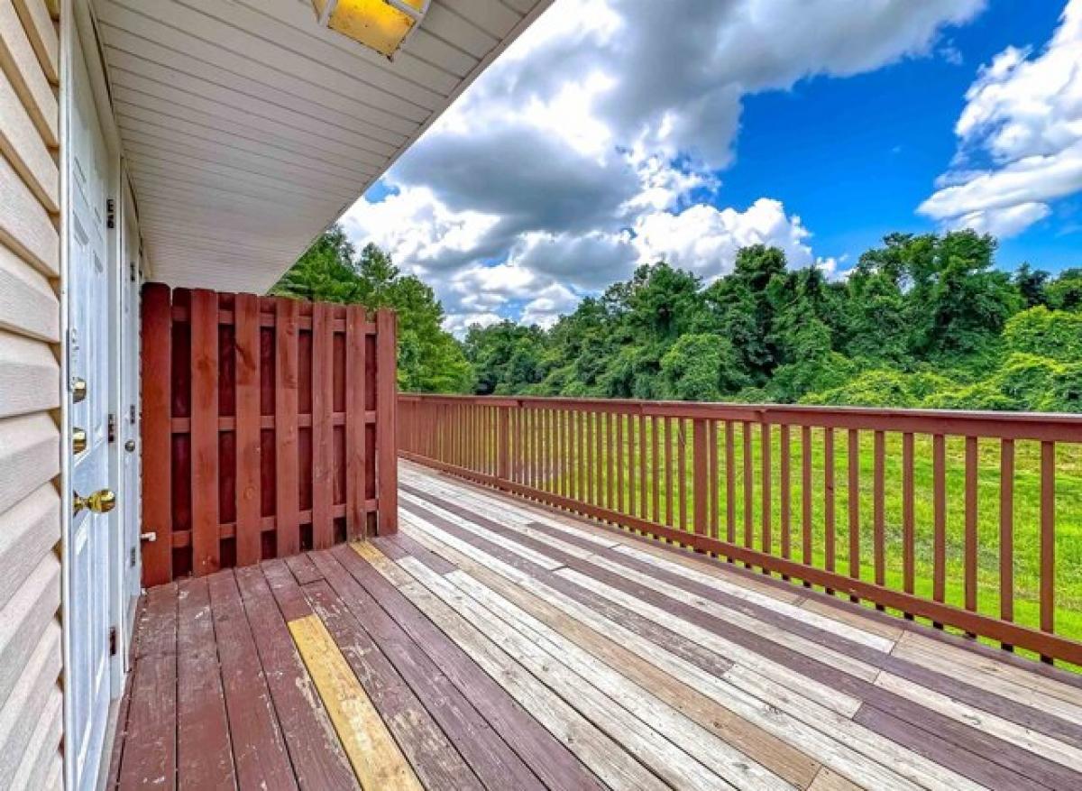 Picture of Home For Sale in Tallahassee, Florida, United States